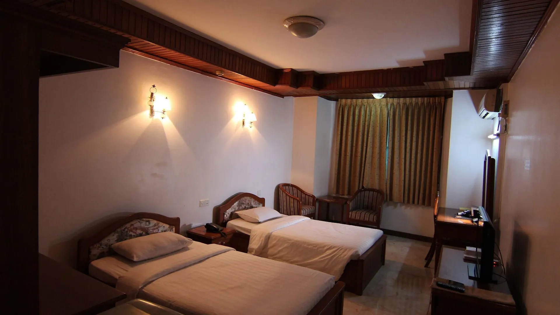 Royal White Elephant Hotel Rangoon
