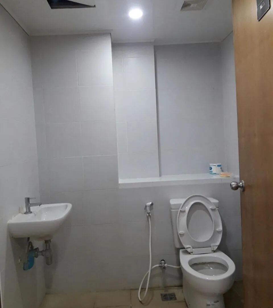 Royal White Elephant Hotel Rangoon Myanmar